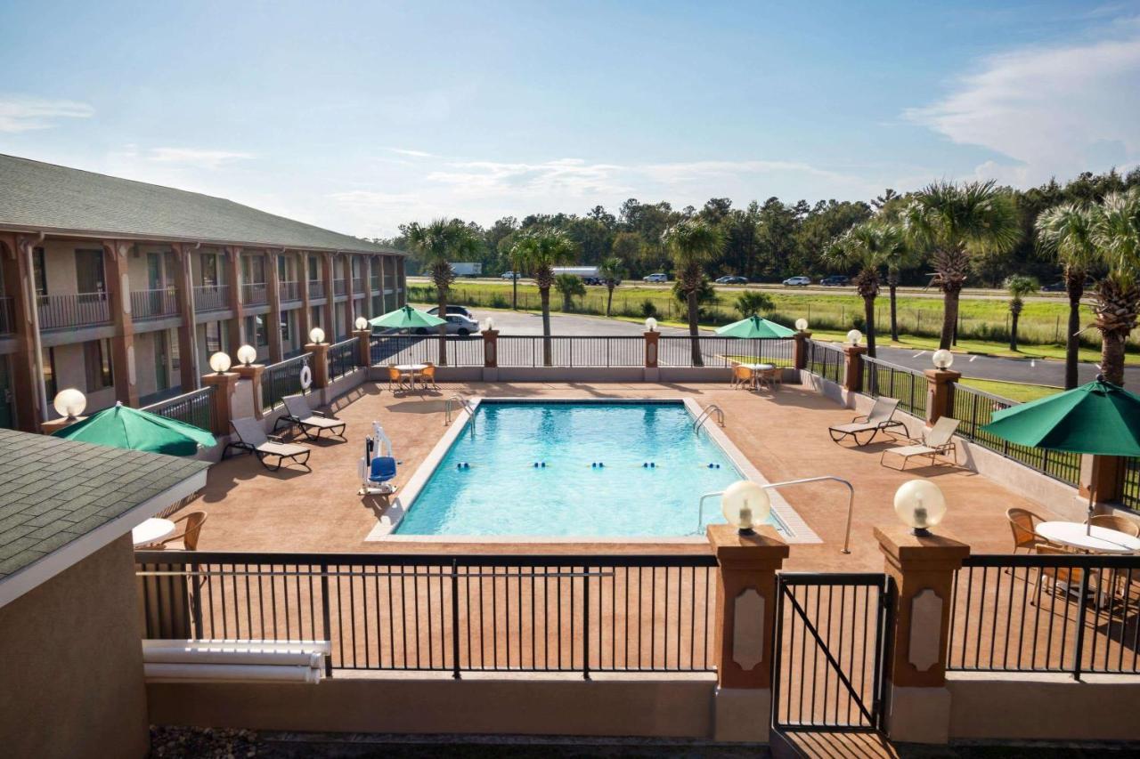 Days Inn By Wyndham Hardeeville/ I-95 State Line Kültér fotó