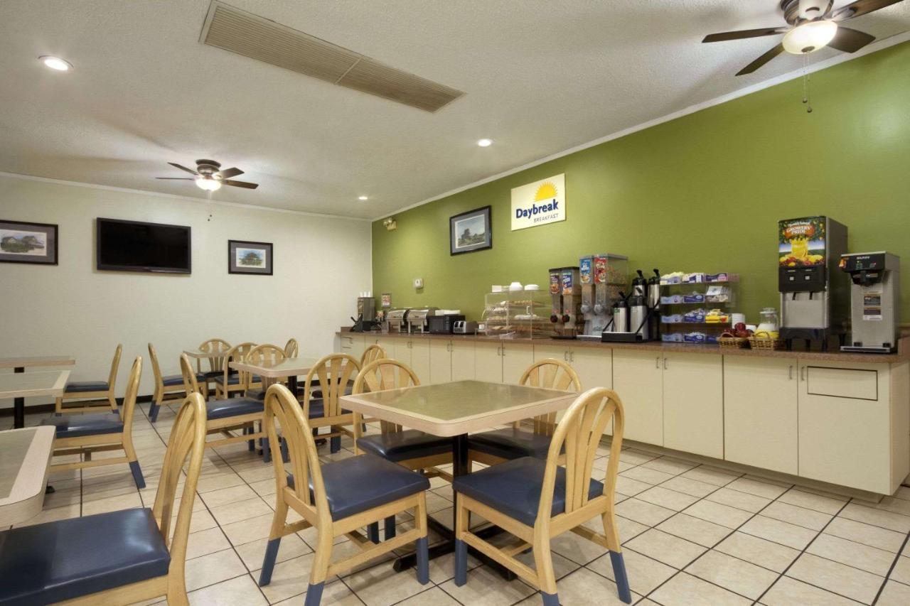 Days Inn By Wyndham Hardeeville/ I-95 State Line Kültér fotó